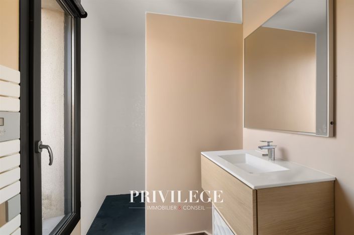 Image No.12-Maison de 5 chambres à vendre à Rochetaillée-sur-Saône