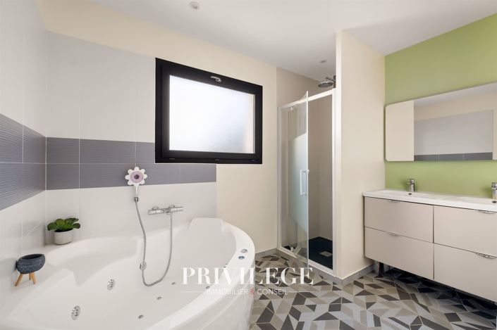 Image No.15-Maison de 5 chambres à vendre à Rochetaillée-sur-Saône