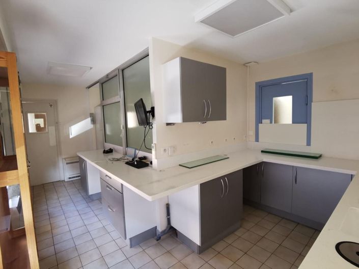 Image No.12-3 Bed Apartment for sale