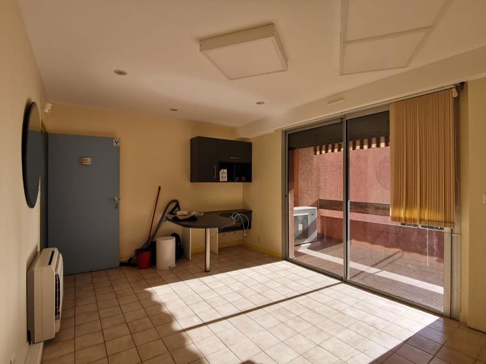 Image No.14-3 Bed Apartment for sale