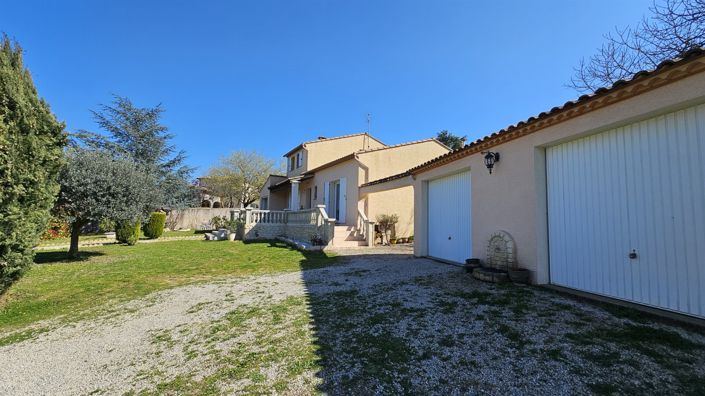 Image No.22-4 Bed House for sale