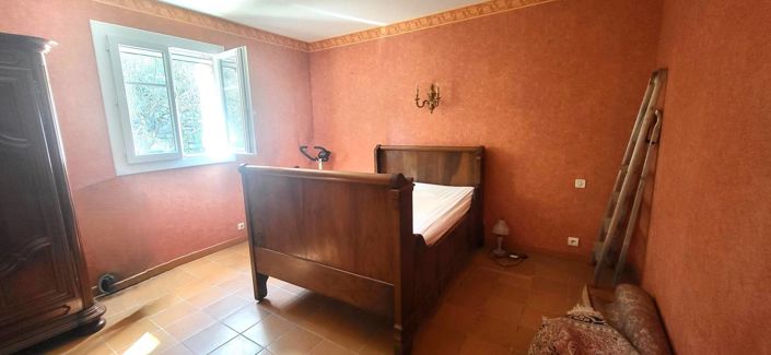 Image No.10-House for sale