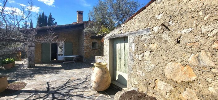 Image No.26-4 Bed House for sale