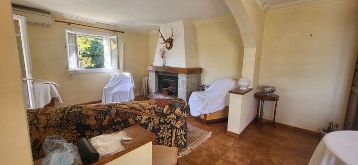 Image No.3-House for sale