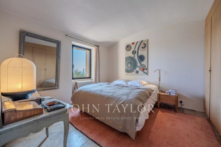Image No.13-4 Bed House for sale