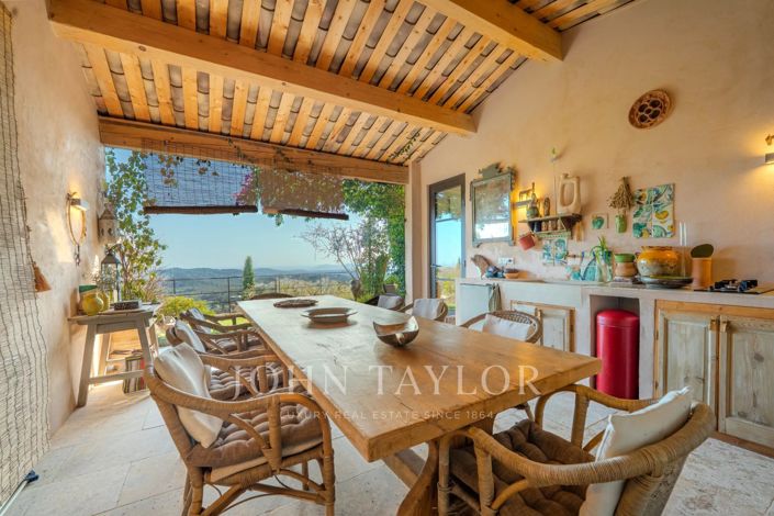 Image No.7-4 Bed House for sale