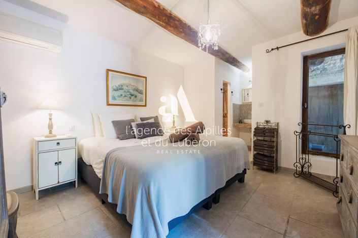 Image No.12-14 Bed House for sale