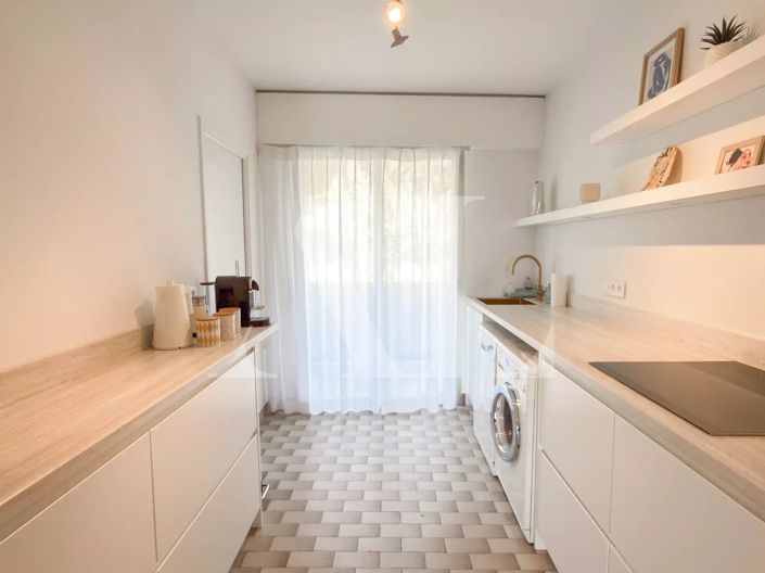 Image No.6-Appartement de 2 chambres à vendre à Golfe Juan