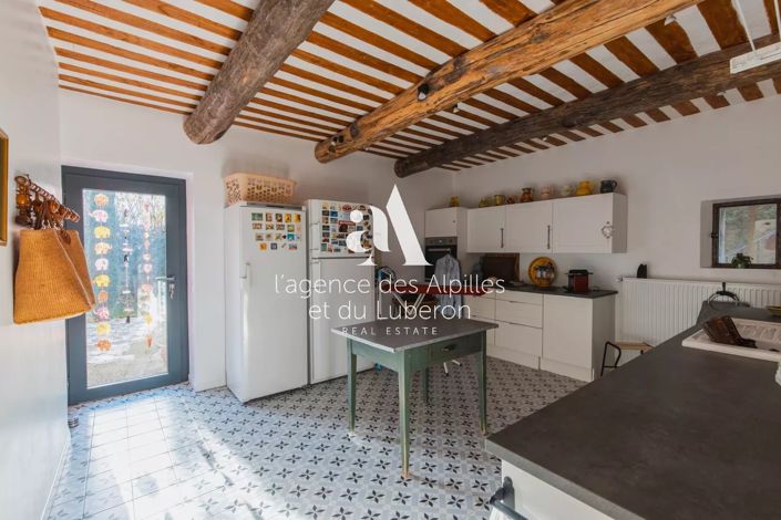 Image No.10-Maison de 5 chambres à vendre à Oppède