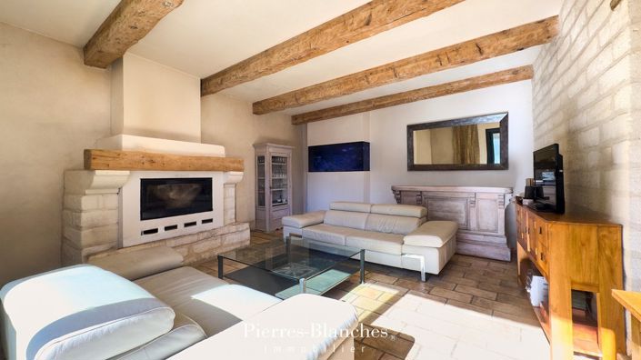 Image No.3-7 Bed House for sale