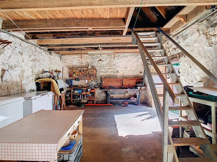 Image No.16-5 Bed House for sale