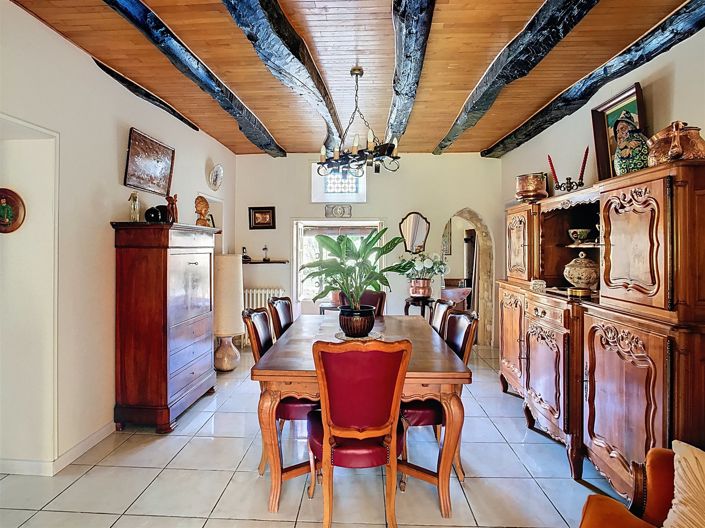 Image No.6-5 Bed House for sale