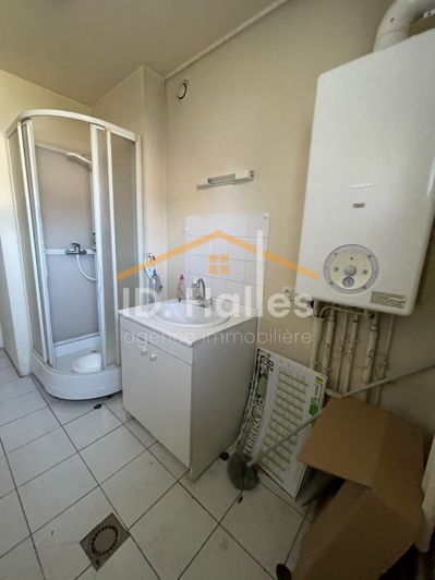 Image No.8-House for sale