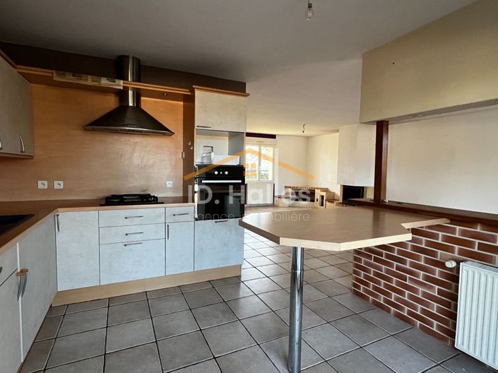 Image No.3-Maison de 4 chambres à vendre à Renazé