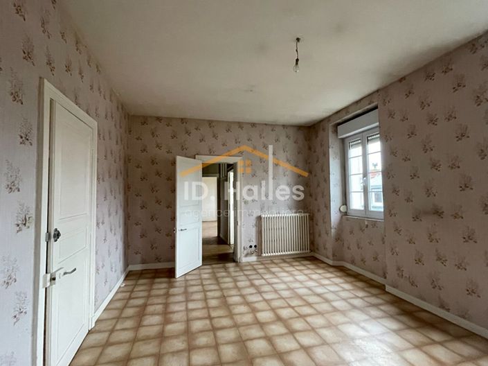 Image No.6-Maison de 4 chambres à vendre à Saint-Aignan-sur-Roë