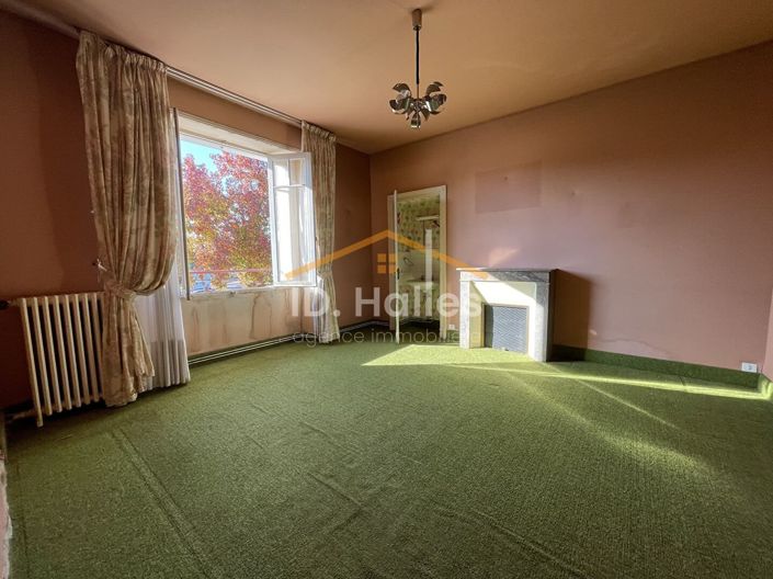 Image No.10-5 Bed House for sale