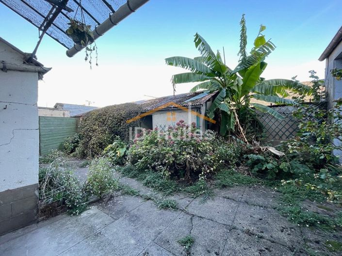 Image No.15-5 Bed House for sale