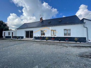 1 - La Chapelle-Hullin, Maison