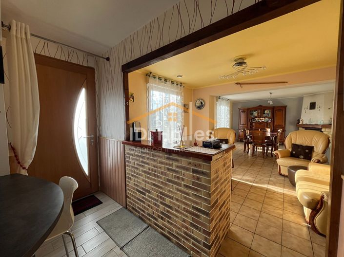 Image No.8-4 Bed House for sale