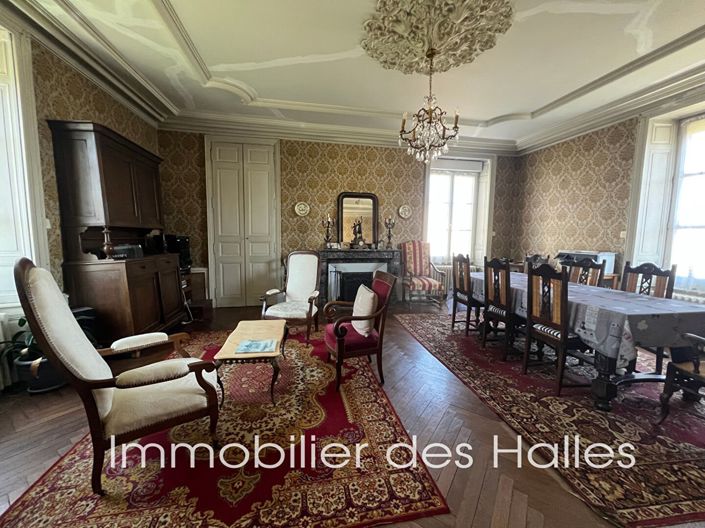 Image No.2-5 Bed House for sale