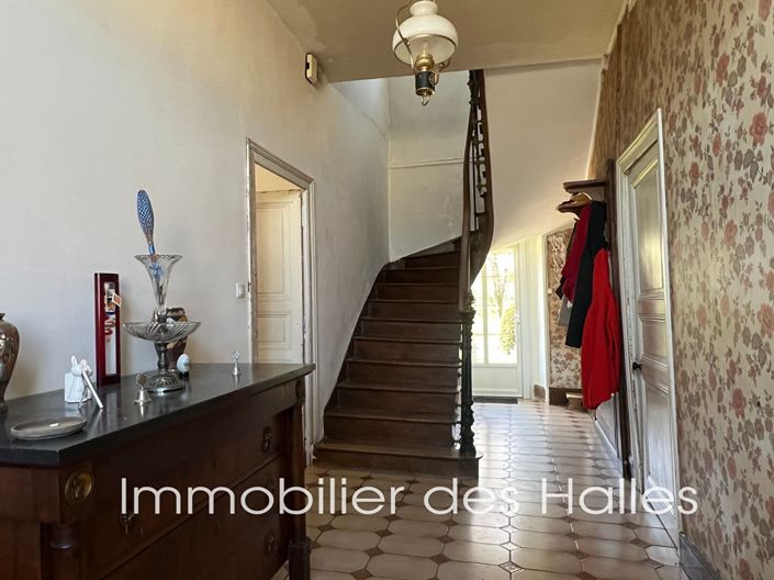 Image No.5-5 Bed House for sale