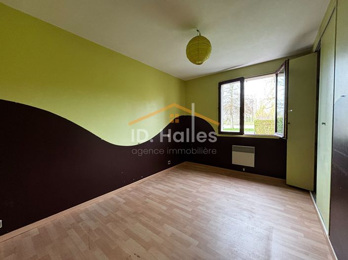 Image No.4-5 Bed House for sale