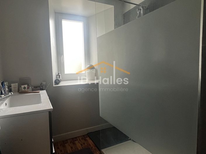 Image No.5-1 Bed House for sale