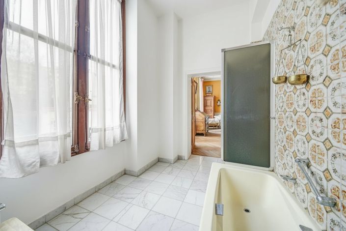 Image No.12-3 Bed Apartment for sale