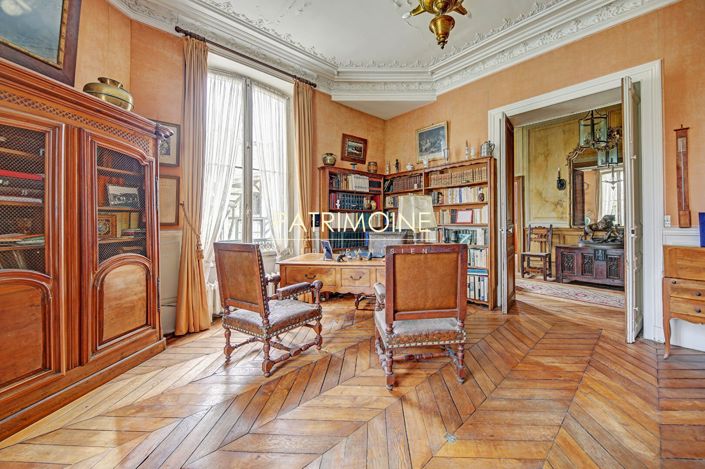 Image No.14-3 Bed Apartment for sale