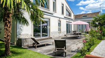 1 - La Queue-en-Brie, House