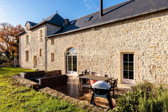 Image No.5-Propriété de 6 chambres à vendre à Treillières