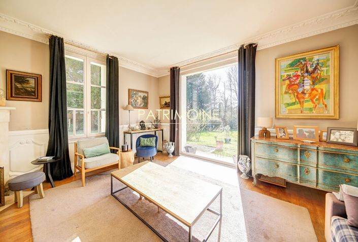 Image No.10-7 Bed House for sale