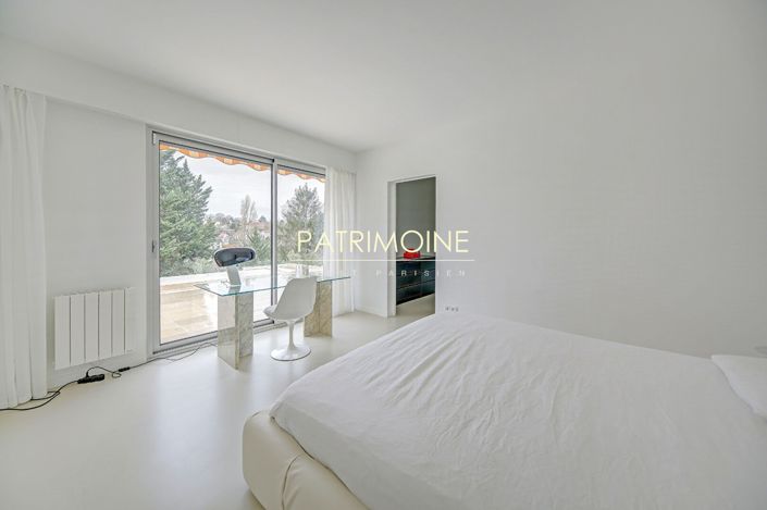 Image No.11-Propriété de 4 chambres à vendre à Bougival