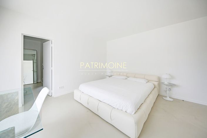 Image No.12-Propriété de 4 chambres à vendre à Bougival