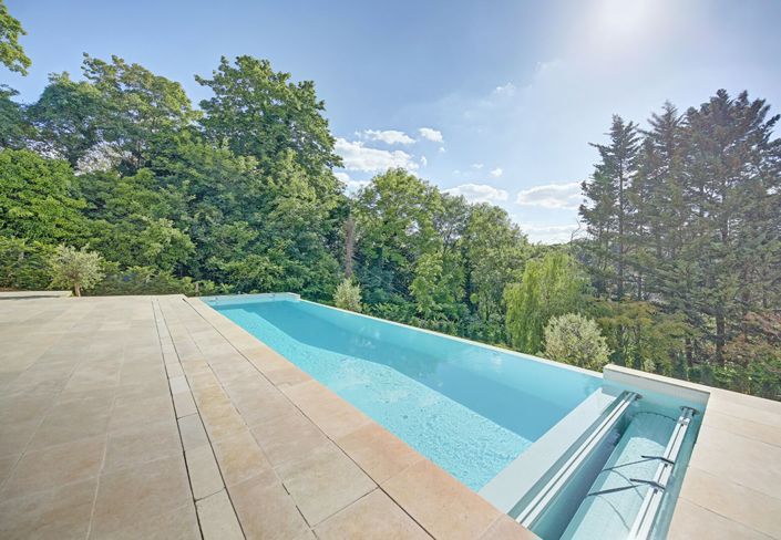 Image No.2-Propriété de 4 chambres à vendre à Bougival