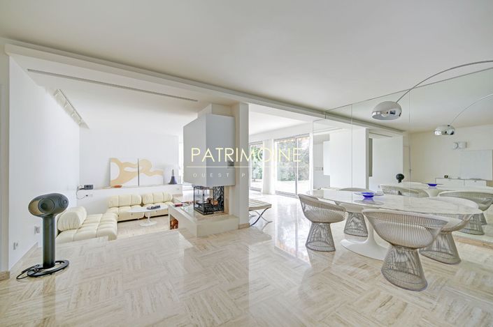 Image No.3-Propriété de 4 chambres à vendre à Bougival