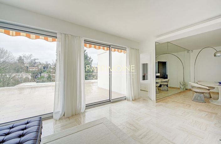 Image No.9-Propriété de 4 chambres à vendre à Bougival