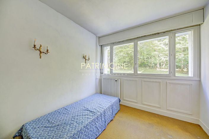 Image No.7-Appartement de 2 chambres à vendre à L'Étang-la-Ville