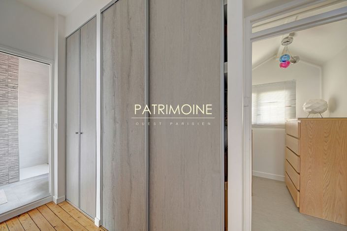 Image No.11-3 Bed House for sale