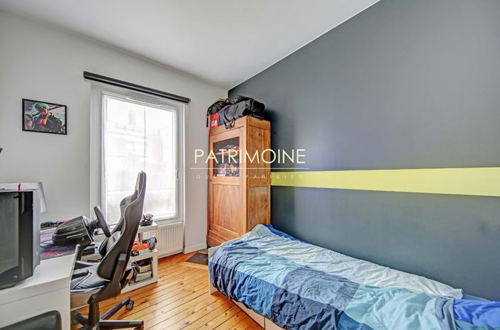 Image No.8-3 Bed House for sale