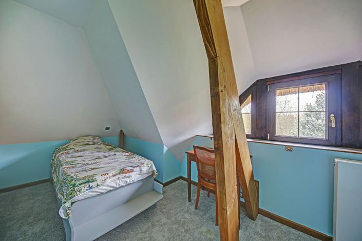 Image No.10-3 Bed House for sale