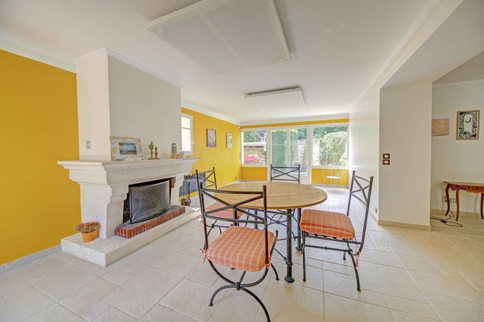 Image No.2-Propriété de 4 chambres à vendre à Orgeval