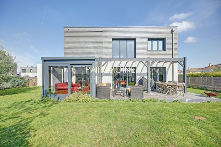 Image No.3-Propriété de 4 chambres à vendre à Villepreux