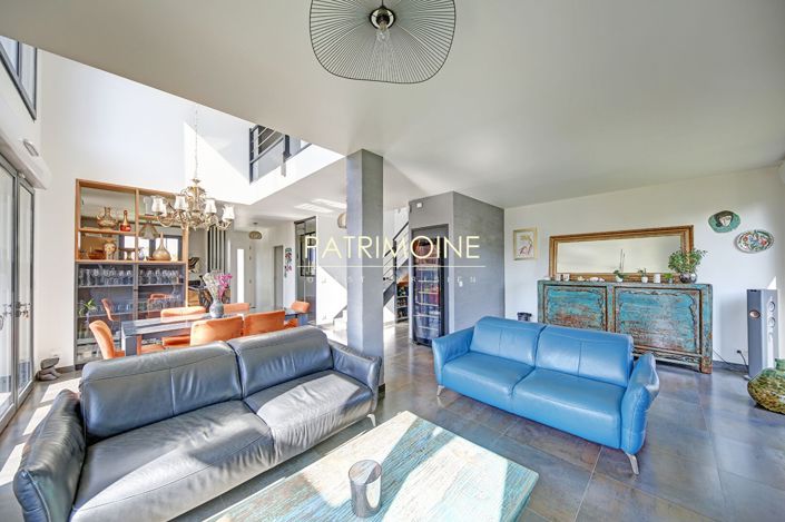 Image No.5-Propriété de 4 chambres à vendre à Villepreux