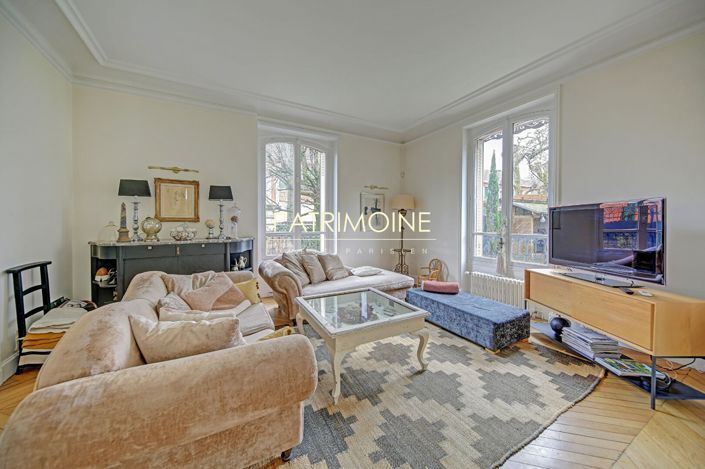 Image No.3-Propriété de 6 chambres à vendre à Mantes-la-Jolie