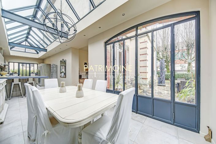 Image No.8-Propriété de 6 chambres à vendre à Mantes-la-Jolie