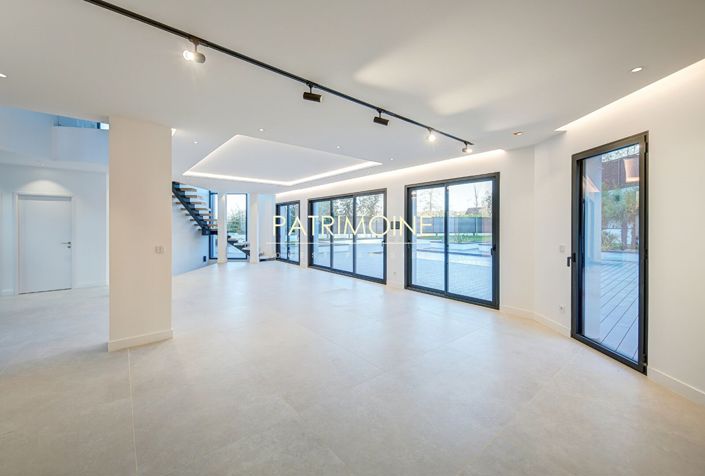 Image No.7-Propriété de 4 chambres à vendre à Orgeval