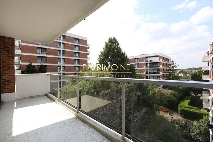 Image No.8-3 Bed Apartment for sale