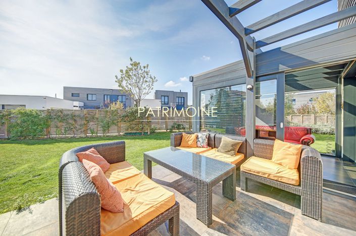 Image No.18-Propriété de 4 chambres à vendre à Saint-Nom-la-Bretèche