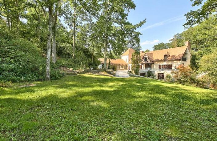 Image No.3-Propriété de 5 chambres à vendre à Poigny-la-Forêt